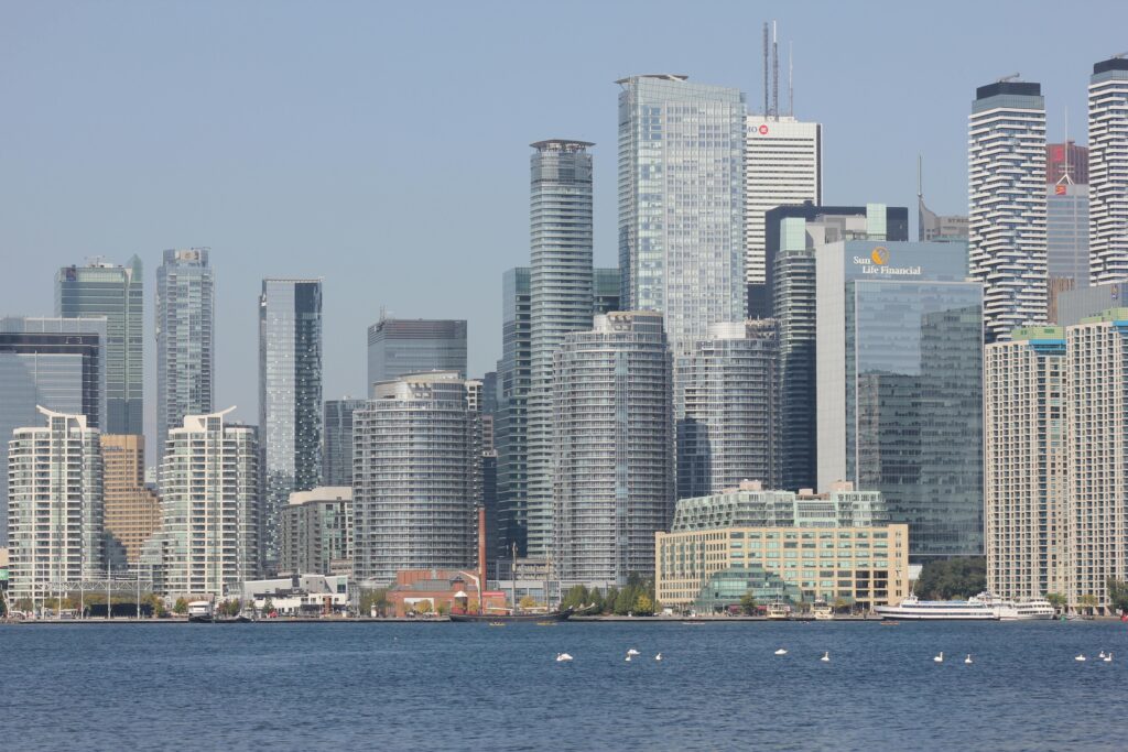 Flats For Sale In Toronto